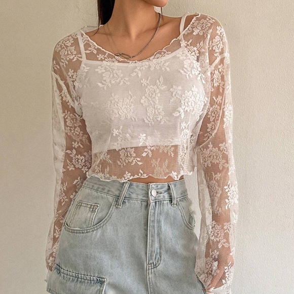 Boho Floral print Lace Sheer Long Sleeve Cropped Top - Picture 5 of 9